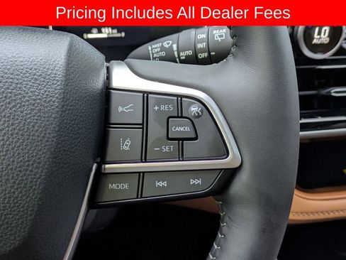 New 2026 Toyota Highlander Platinum AWD/4WD image 29