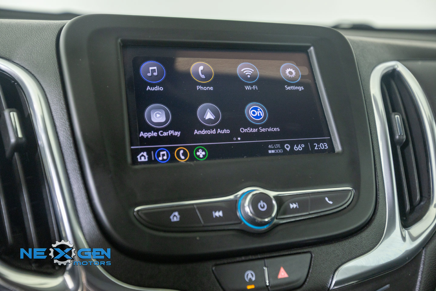 Used 2024 Chevrolet Equinox LT AWD/4WD image 21