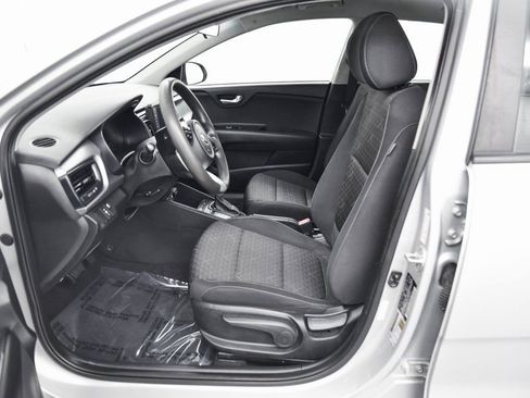 Used 2020 Kia Rio LX image 13