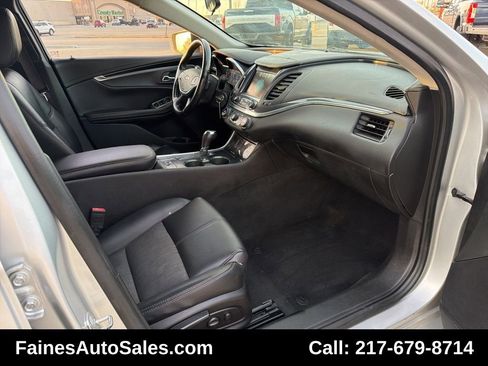 Used 2017 Chevrolet Impala LT image 45