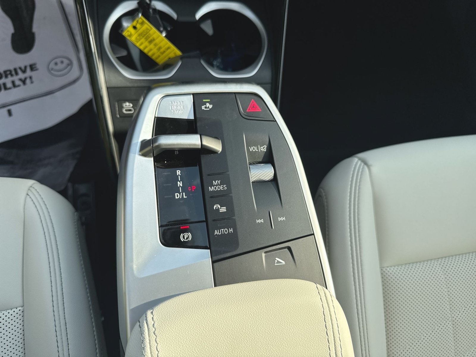 New 2027 BMW X1 xDrive28i AWD/4WD image 23