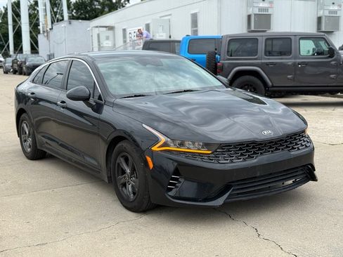 Used 2021 Kia K5 LXS FWD image 4