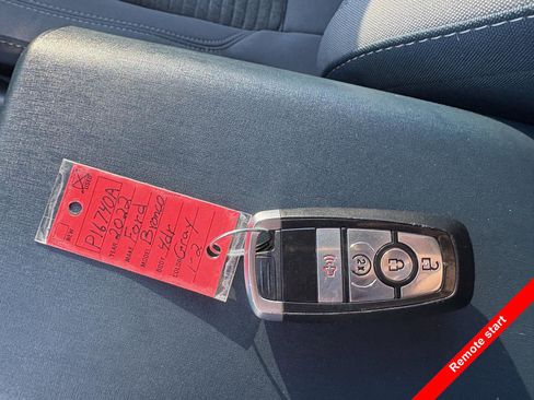 Used 2022 Ford Bronco Outer Banks image 27