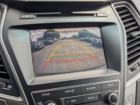 Used 2018 Hyundai Santa Fe Sport 2.0T AWD/4WD image 25