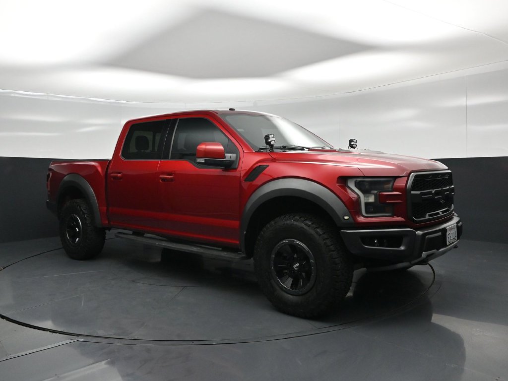 Used 2017 Ford F150 Raptor w/ Equipment Group 802A Luxury AWD/4WD image 22