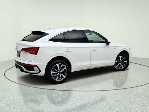 Used 2023 Audi Q5 2.0T Premium w/ Convenience Package AWD/4WD image 8