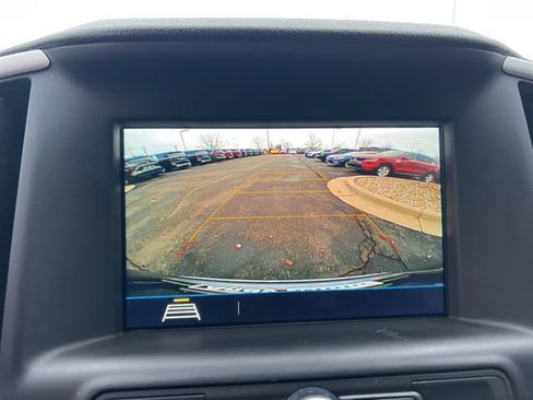 Used 2018 GMC Terrain SLE image 19