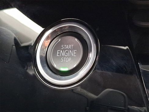 Certified 2025 Buick Envision Sport Touring image 26