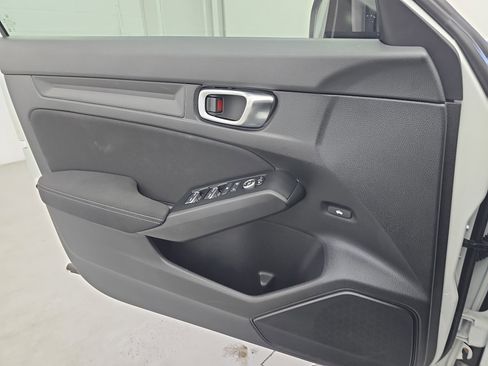 Used 2024 Honda Civic Sport image 23