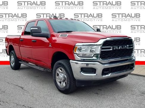 Used 2024 RAM 2500 Tradesman w/ Chrome Appearance Group AWD/4WD image 1