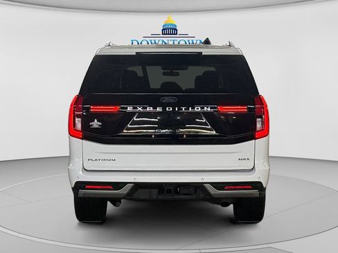 Used 2025 Ford Expedition Max Platinum AWD/4WD image 4