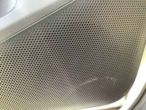 New 2026 Volkswagen Tiguan SE R-Line image 26