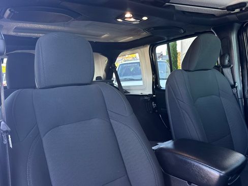 Used 2020 Jeep Wrangler Unlimited Sport AWD/4WD image 17