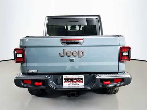 Used 2024 Jeep Gladiator Rubicon w/ Convenience Group image 6