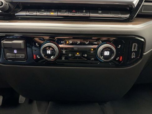 New 2026 Chevrolet Silverado 1500 LT image 18