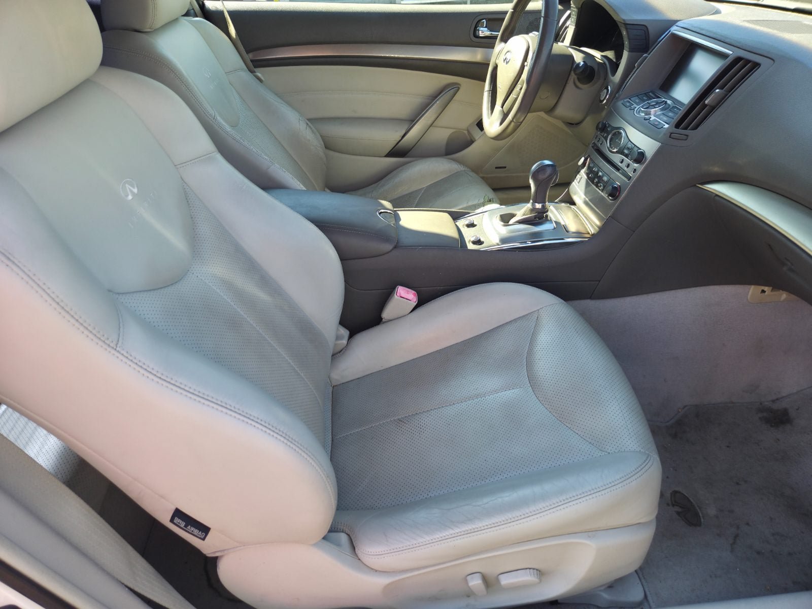 Used 2010 INFINITI G37 Journey w/ Premium Pkg RWD image 12