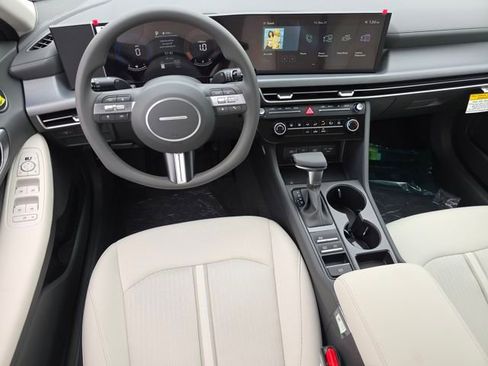 New 2026 Hyundai Sonata SE image 3