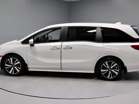 Used 2023 Honda Odyssey Touring image 8