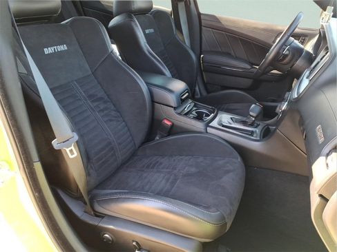 Used 2023 Dodge Charger Scat Pack w/ Daytona Edition Group image 14