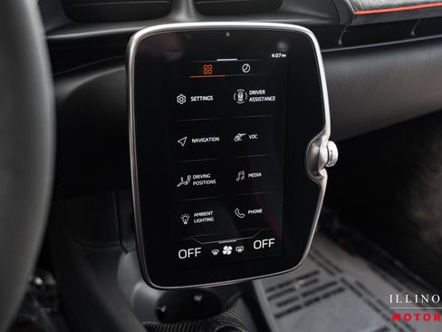 Used 2023 McLaren Artura image 27