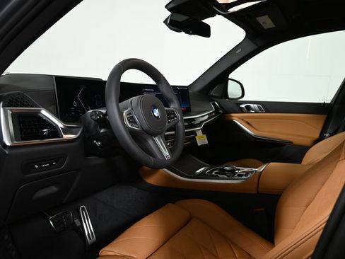 New 2026 BMW X5 xDrive40i w/ M Sport Package image 14