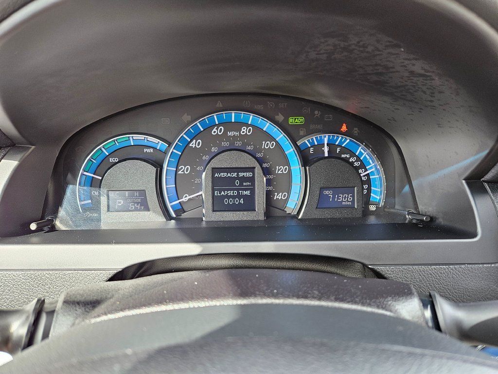 Used 2014 Toyota Camry LE FWD image 27