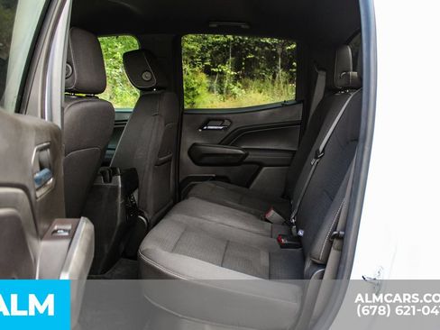 Used 2023 Chevrolet Colorado LT w/ LT Convenience Package RWD image 17
