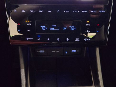 Certified 2024 Hyundai Santa Cruz Limited AWD/4WD image 19