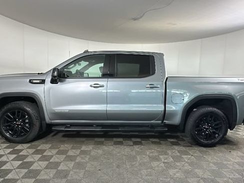 Used 2024 GMC Sierra 1500 Elevation w/ Elevation Premium Package AWD/4WD image 5