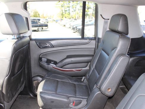 Used 2015 GMC Yukon XL SLT w/ Open Road Package AWD/4WD image 22
