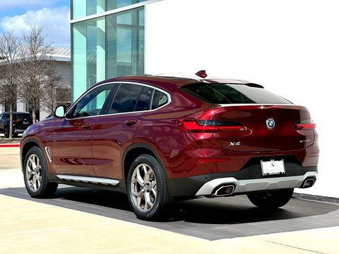 Certified 2025 BMW X4 xDrive30i AWD/4WD image 7