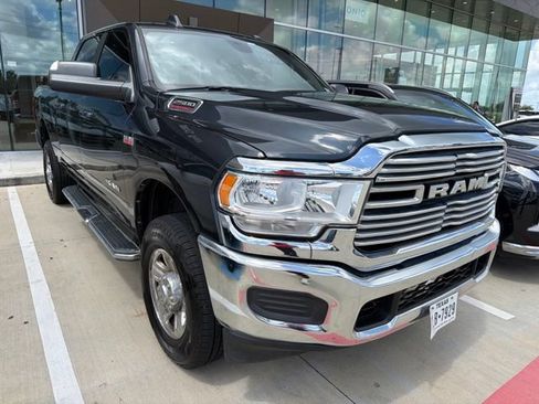 Used 2021 RAM 2500 Big Horn AWD/4WD image 2