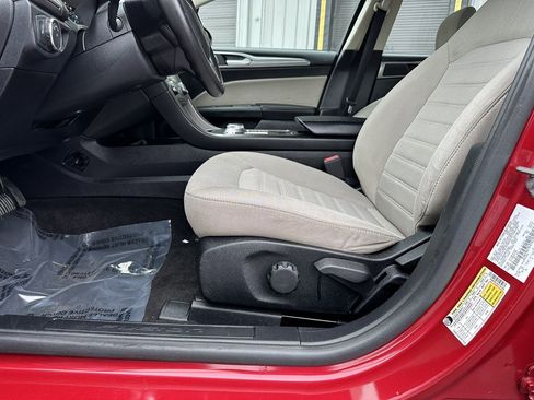 Used 2020 Ford Fusion S image 14