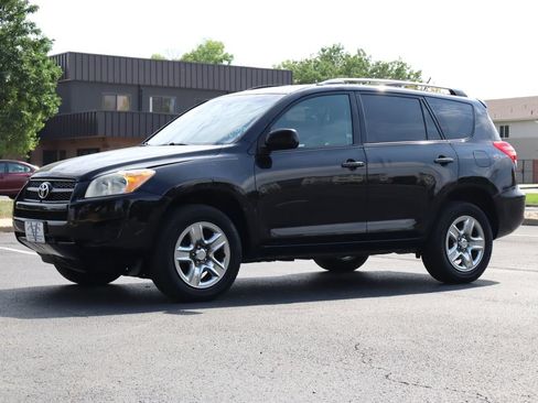 Used 2011 Toyota RAV4 4WD w/ Base L4 Extra Value Pkg image 11