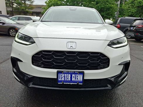 Certified 2024 Honda HR-V EX-L image 2