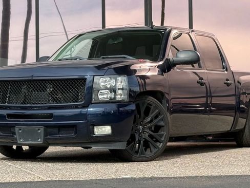 Used 2012 Chevrolet Silverado 1500 LT w/ Max Trailering Pack image 4