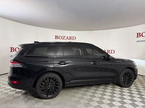 Used 2025 Lincoln Aviator Reserve w/ Luxury Package RWD image 9