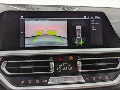 Used 2022 BMW M4 xDrive Competition w/ Executive Package AWD/4WD image 26