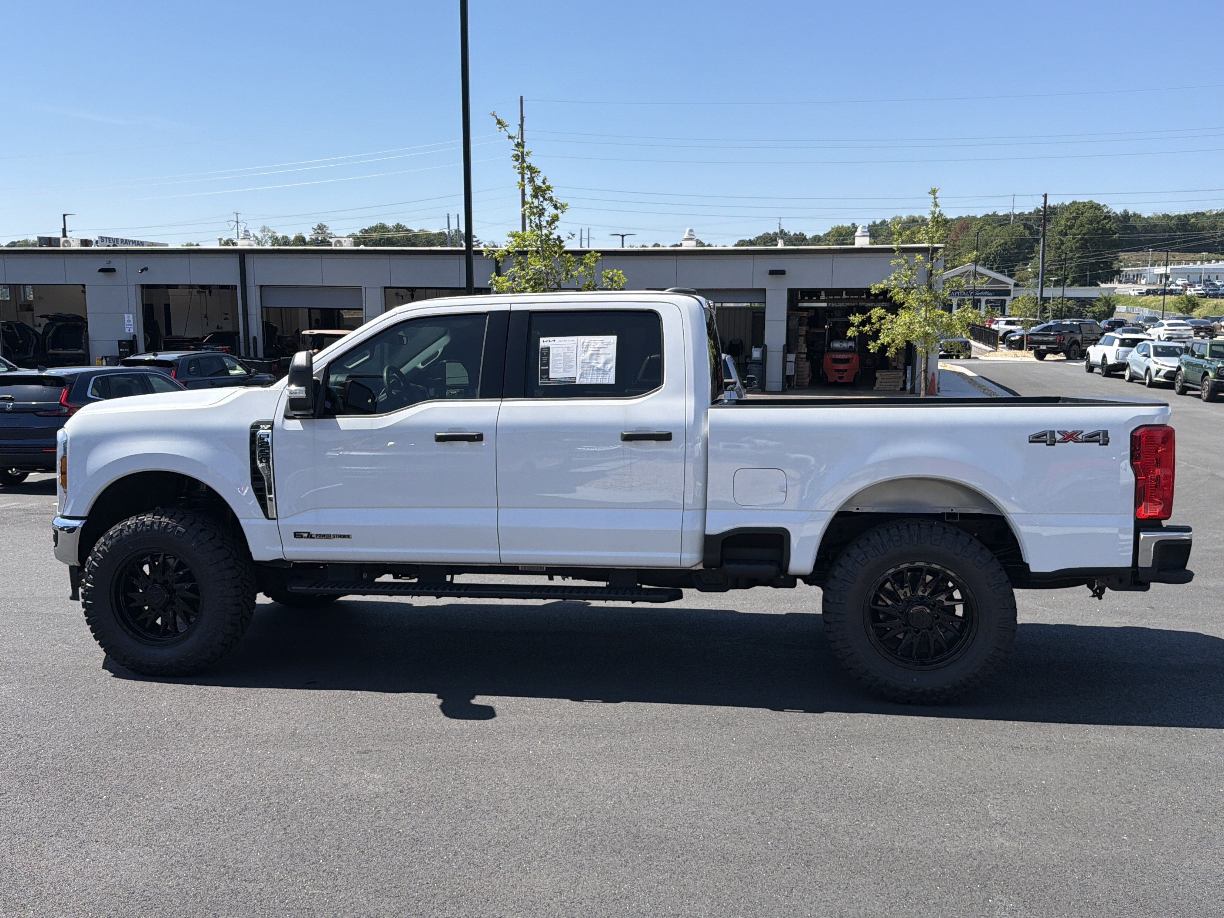 Used 2026 Ford F250 XLT AWD/4WD image 4