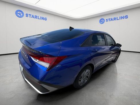 Used 2024 Hyundai Elantra SEL FWD image 4