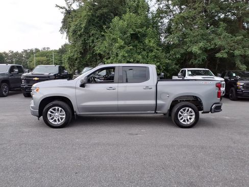 Certified 2024 Chevrolet Silverado 1500 RST AWD/4WD image 5