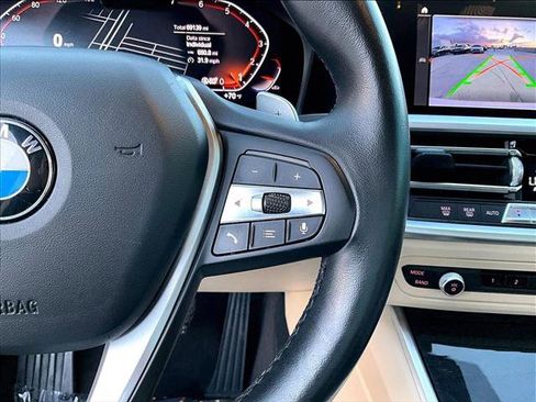 Used 2019 BMW 330i Sedan w/ Convenience Package image 21