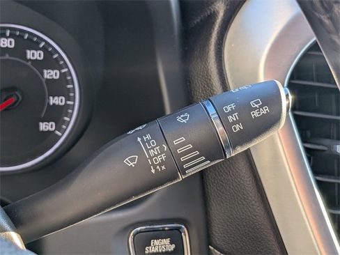 Used 2018 GMC Acadia SLT image 28