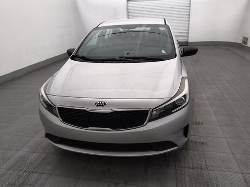 Used 2017 Kia Forte LX FWD image 15