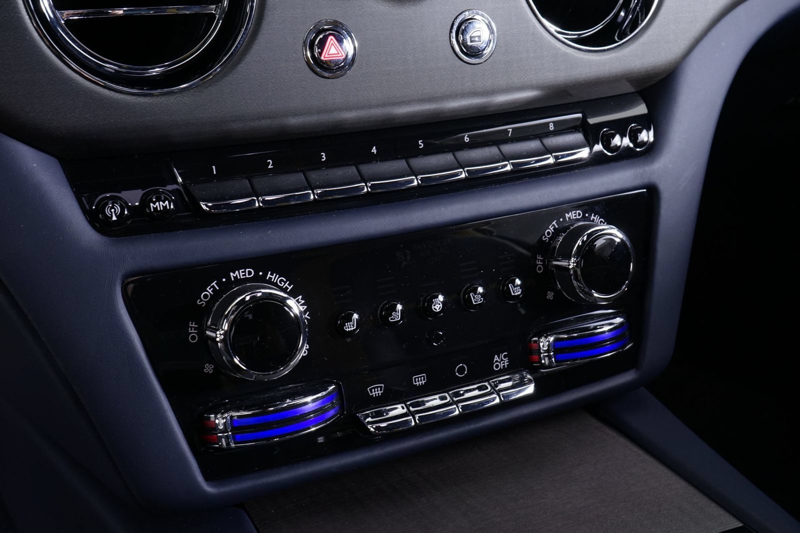 Used 2025 Rolls-Royce Spectre w/ Leather Finishing Pack AWD/4WD image 30