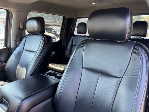 Used 2020 Ford F250 Lariat w/ Lariat Value Package image 19