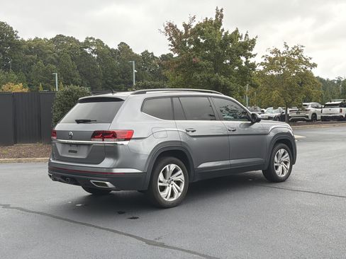 Used 2021 Volkswagen Atlas SE FWD image 3