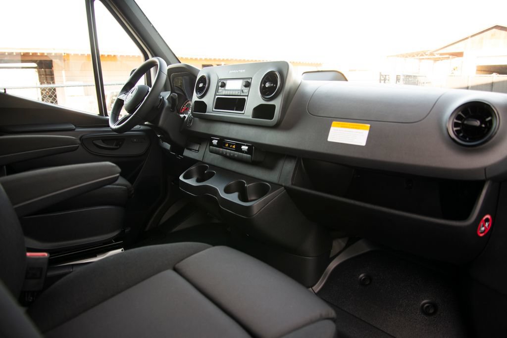 New 2026 Mercedes-Benz Sprinter 2500 image 13