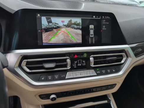 Used 2020 BMW 330i xDrive Sedan w/ Premium Package image 5