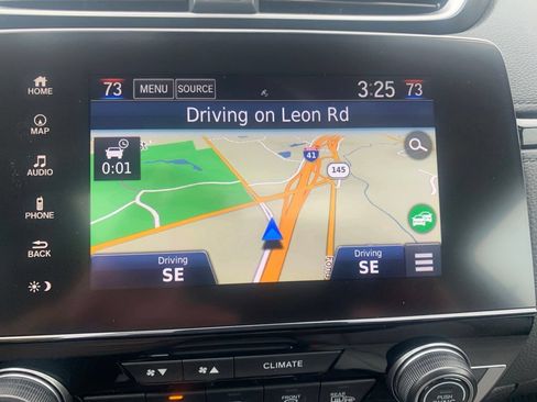 Used 2019 Honda CR-V Touring image 22